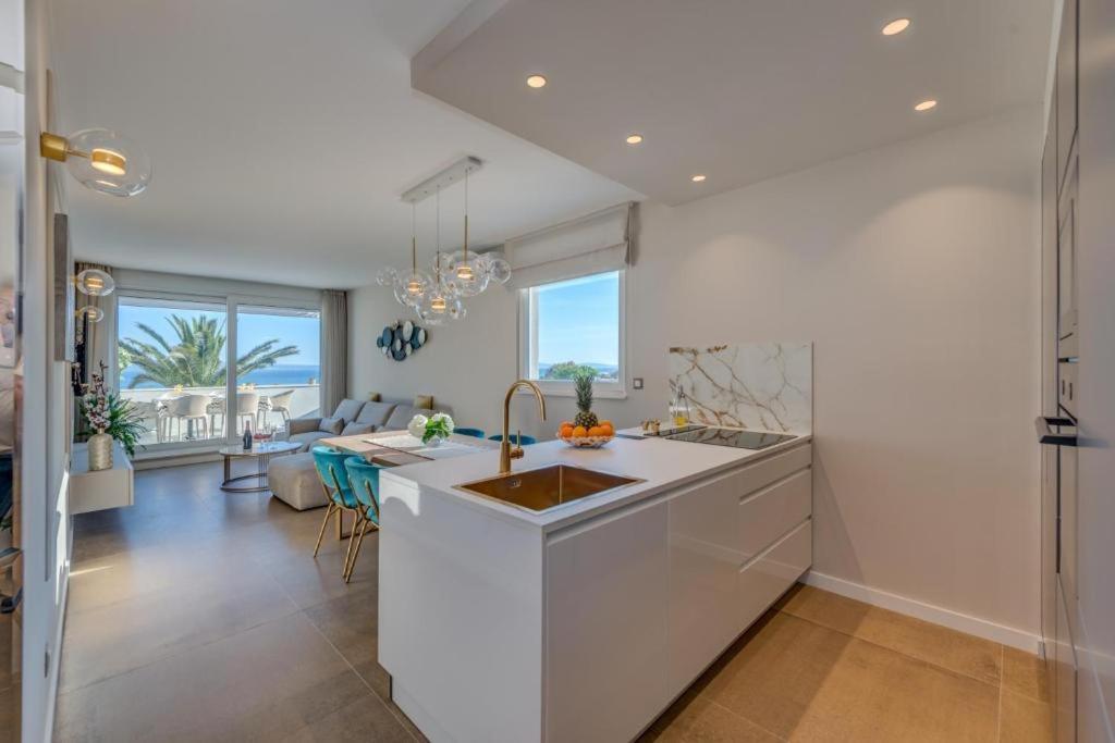Beachfront Apartment Split Luaran gambar